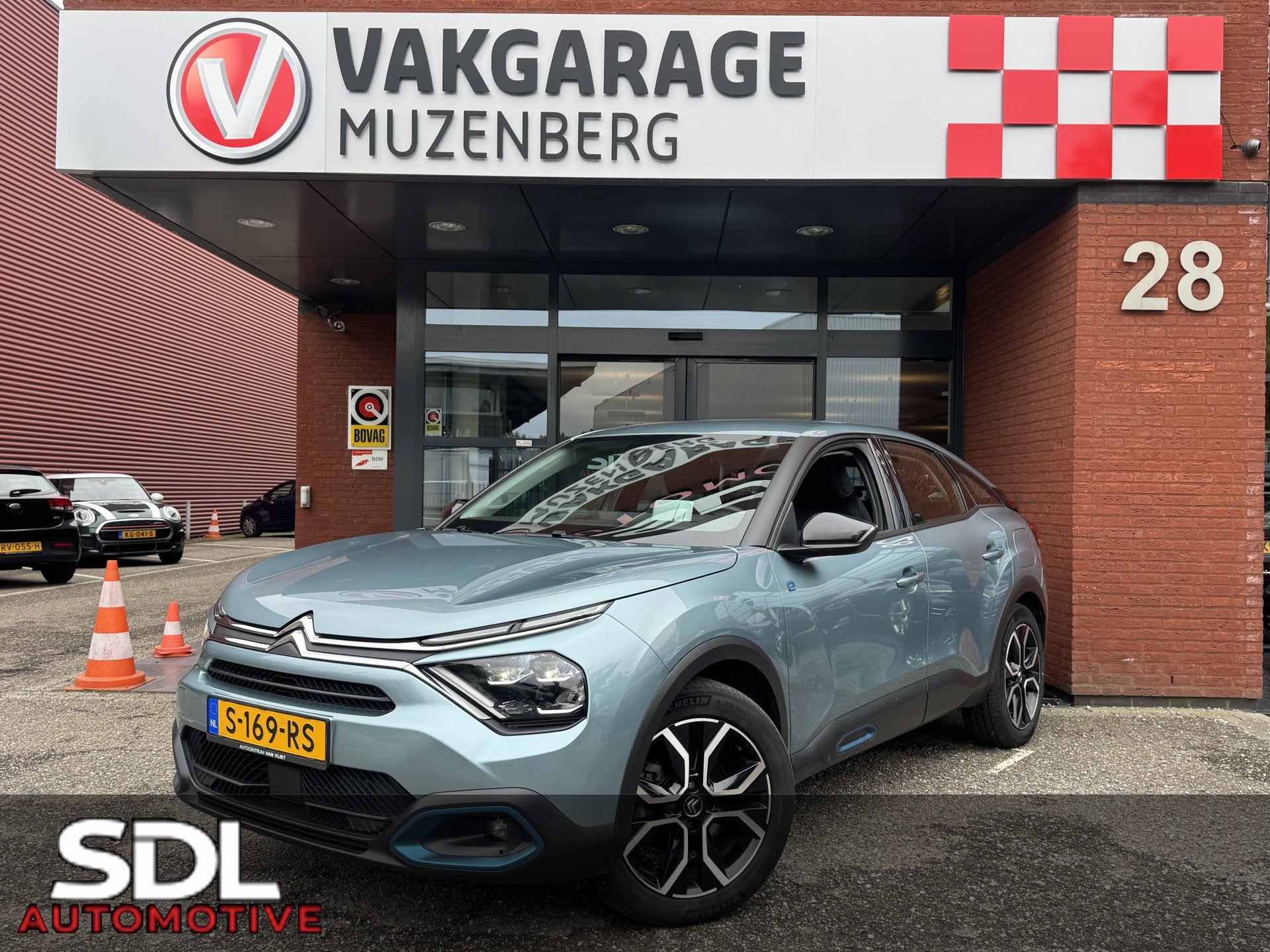 Citroën Ë-C4 Feel Edition 50 kWh // 90% SOH // HEAD UP DIS, Auto's, Dealer onderhouden, 136 pk, Gebruikt, Blauw