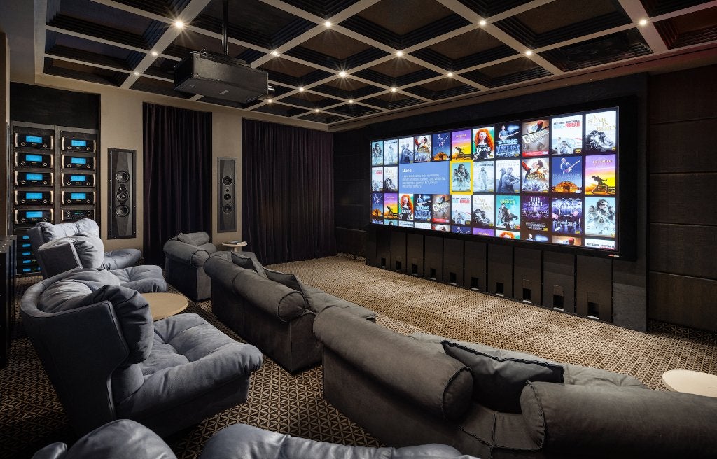 Cinema Projectbouw van A tot Z -- Immersive Cinema --, 7.1-systeem, Perlisten, M&K, Sonus Faber, B&W, Monitor Audio Cinergy, KEF,