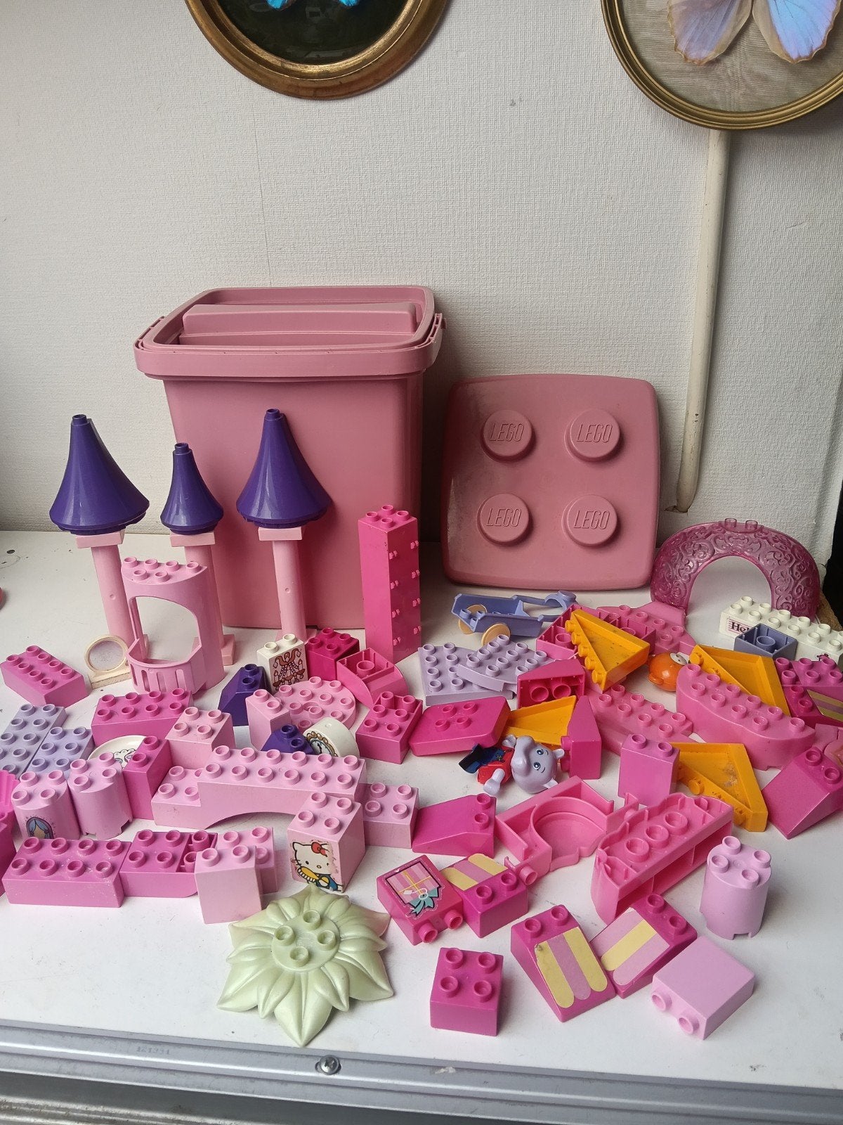 Roze Duplo en Mega Bloks mix in opbergdoos, Gebruikt, MOC (eigen creatie), Ophalen of Verzenden, Duplo