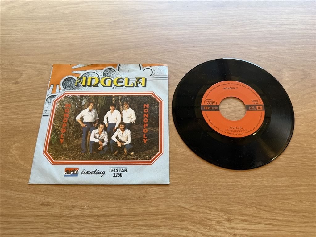 Angela - lieveling, Ophalen of Verzenden, Zo goed als nieuw, Pop