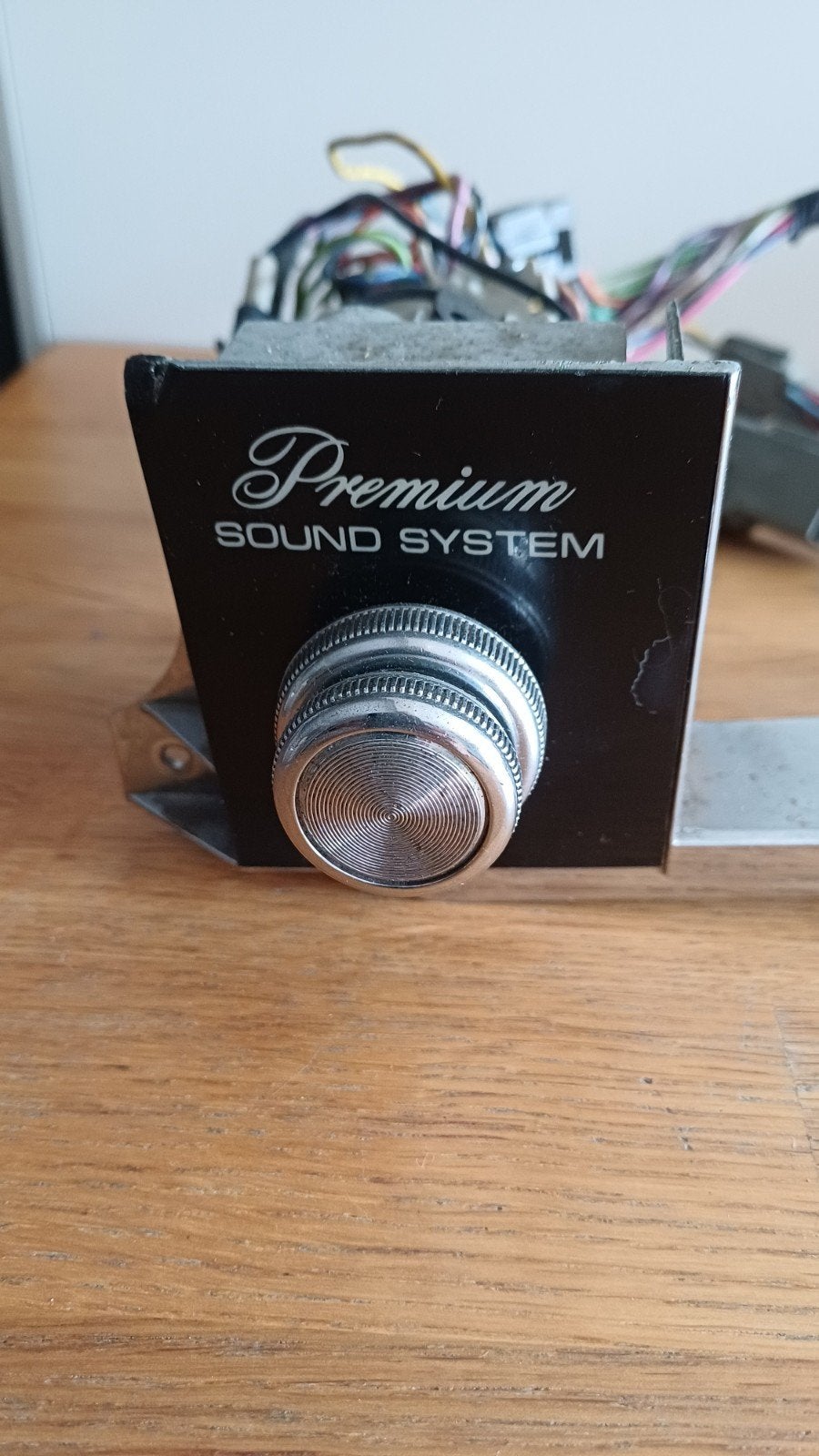 Premiu soundsystem knop o a.  lincoln continental 1979, Auto-onderdelen, Ophalen of Verzenden, Lincoln