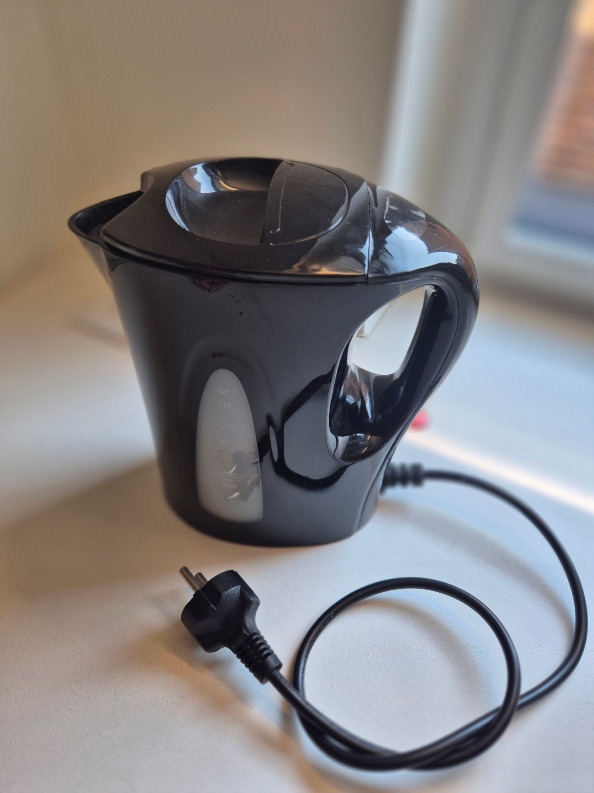 waterkoker 1200 watt, 1 tot 2 liter, Ophalen of Verzenden