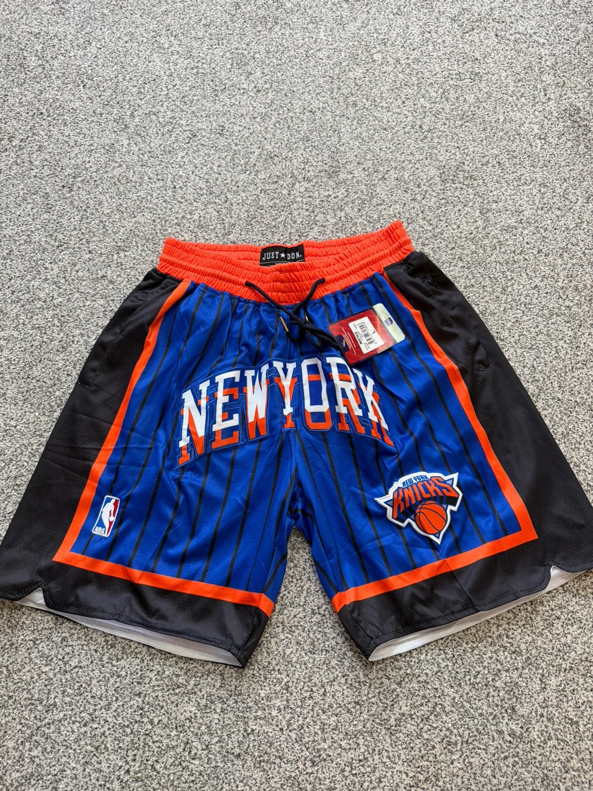 Blauw Basketbal Short New York – Maat L – Nieuw met tags, Ophalen of Verzenden, Nieuw, Kleding