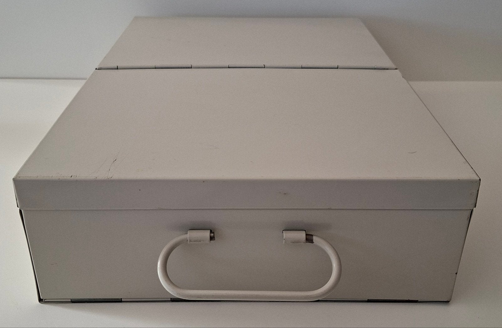 Vintage bankkluis met Handvat., Ophalen of Verzenden, Gebruikt