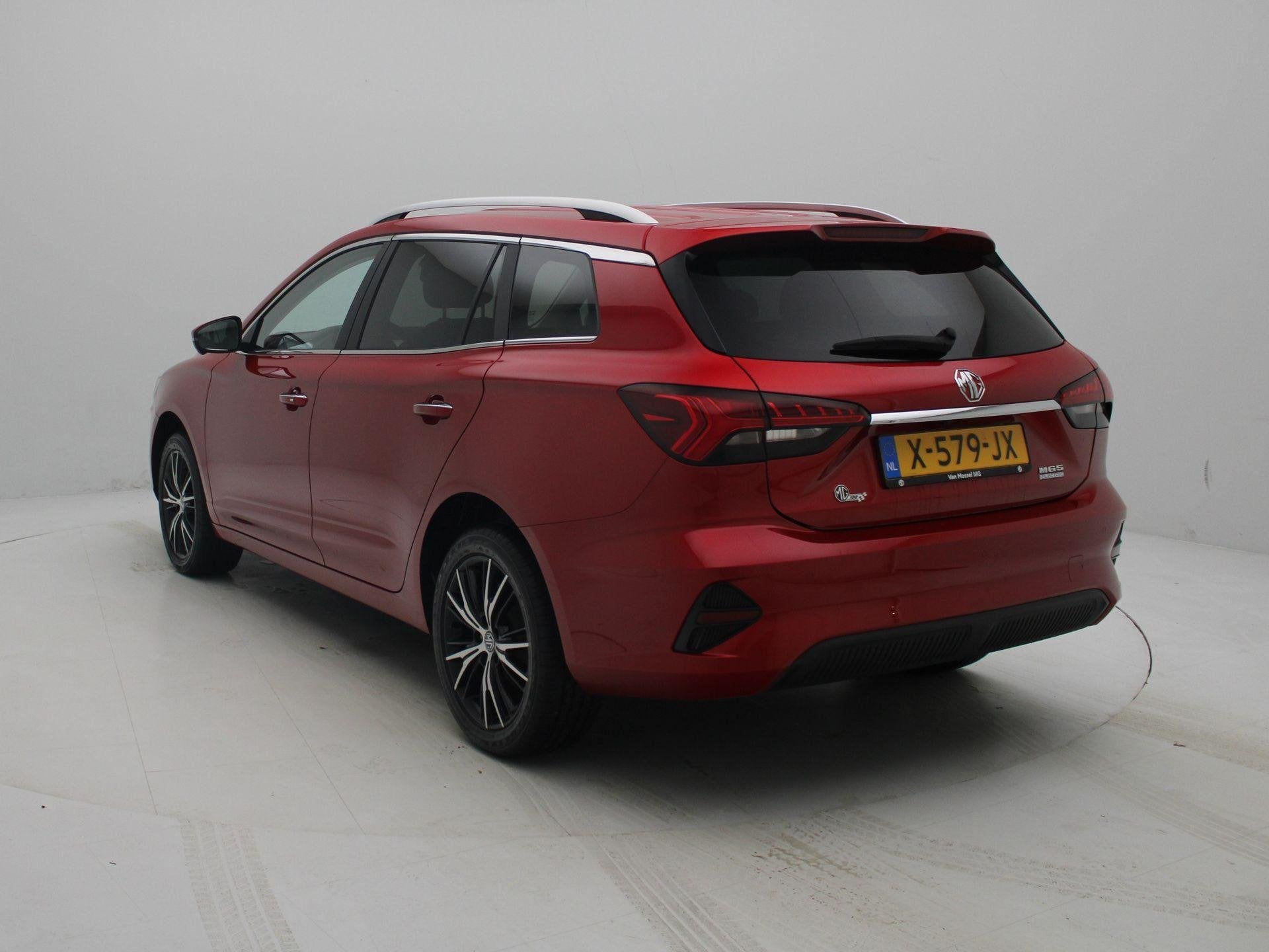 MG 5 Electric Standard Range Luxury 50 kWh | Apple Carplay/A, Auto's, 12 maanden, Verwarmde buitenspiegels, Origineel Nederlands