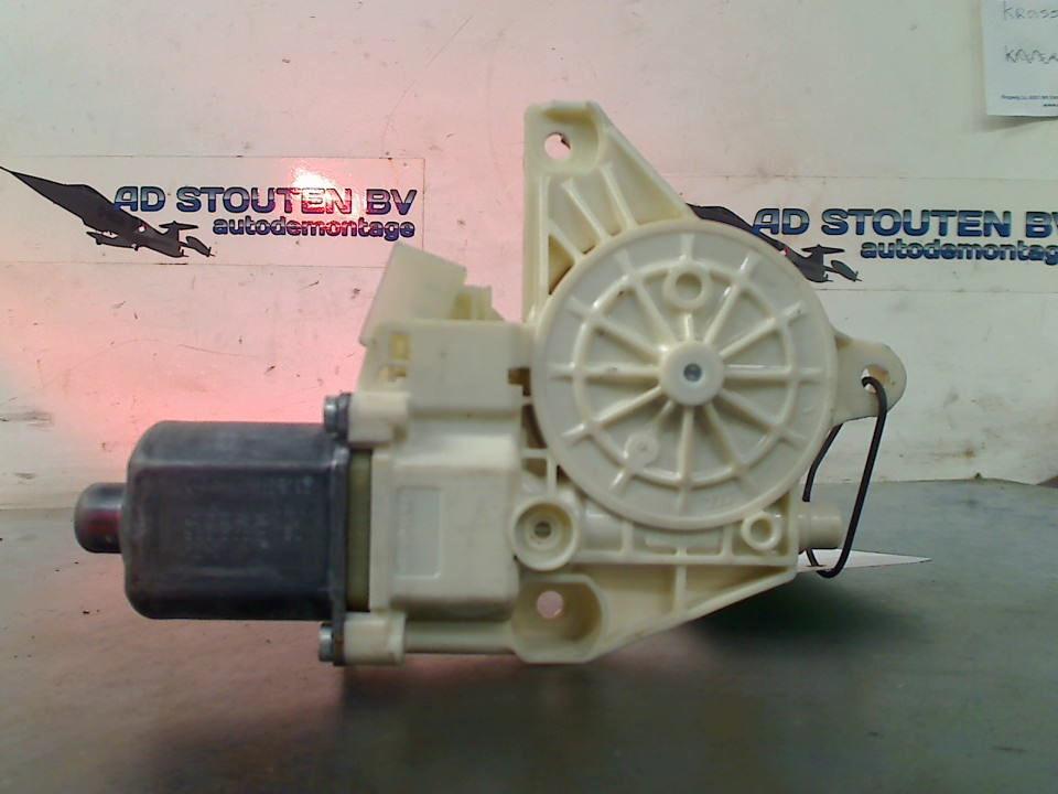 Motor Raammechaniek Links Voor A (W176) 2012, Gebruikt, Mercedes-Benz AG, Mercedes-Benz, Mercedesstraße 120, Stuttgart 70372, , Duitsland