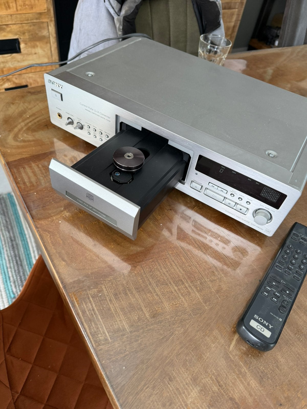 Sony CDP-XB930 qs cd speler top staat zilver, Ophalen of Verzenden, Zo goed als nieuw, Sony