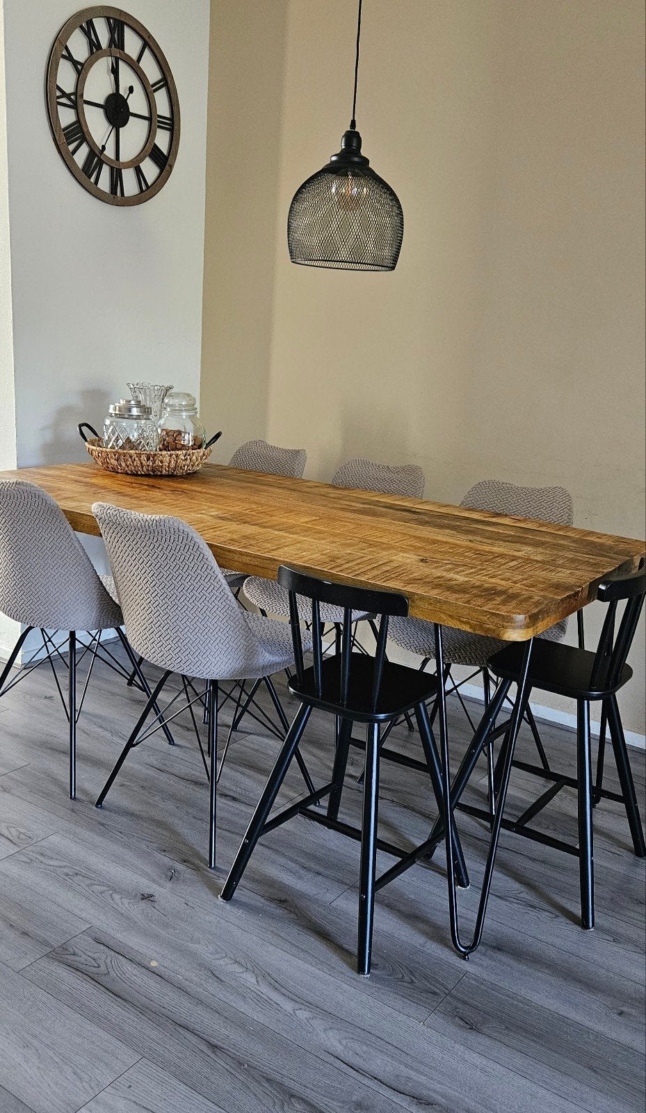 Robuuste Mangohouten Eettafel met Hairpin Poten, Overige houtsoorten, Industrieel, Modern, Zo goed als nieuw, 150 tot 200 cm