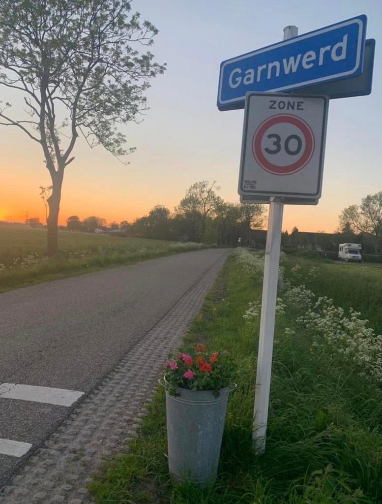 Garage verkoop Garnwerd, Ophalen