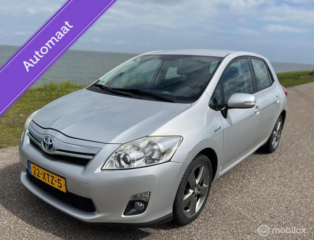 Toyota Auris 1.8 Full Hybrid Executive Business, Auto's, Gebruikt, 4 cilinders, Bedrijf, 25 km/l