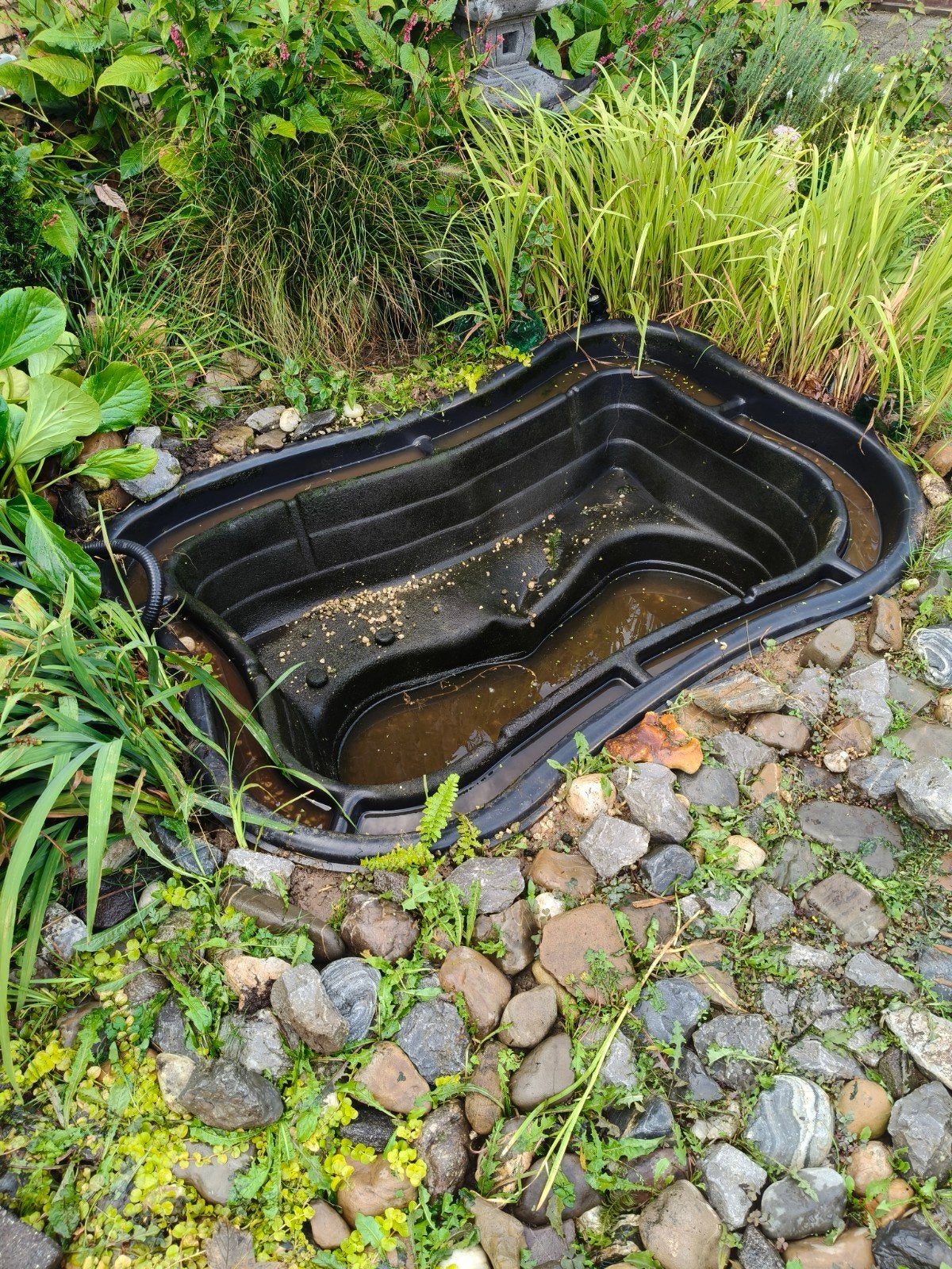 Oase Voorgevormde Vijverbak PE 500 liter (178 x 126 x 56 cm), Ophalen, Gebruikt