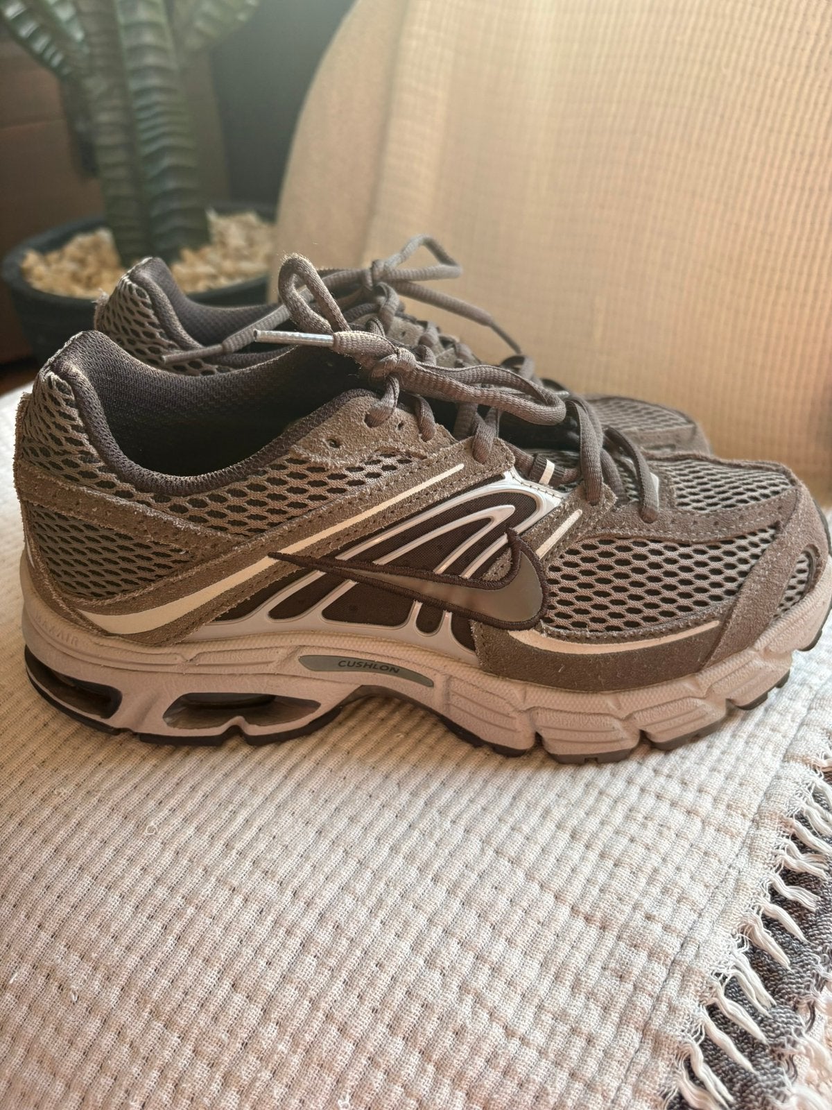 Nike Air Max Moto 2K Ironstone Velvet Brown sneakers mt 39, Kleding | Dames, Bruin, Ophalen of Verzenden, Sneakers of Gympen, Zo goed als nieuw