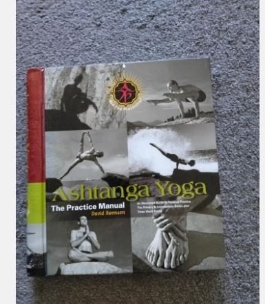 Ashtanga Yoga: The Practice Manual - David Swenson, Gelezen, David Swenson, Ophalen of Verzenden, Instructieboek