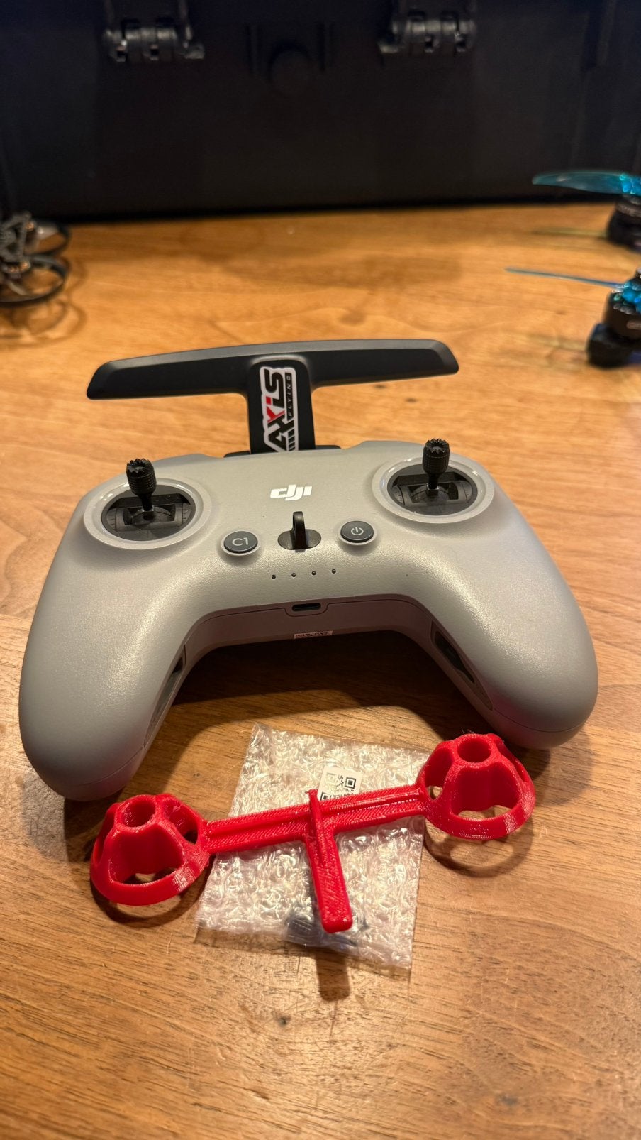 Foto 16 van Complete Drone set met 3 drones(Avata3.5,VaporD5&Pavo Femto)