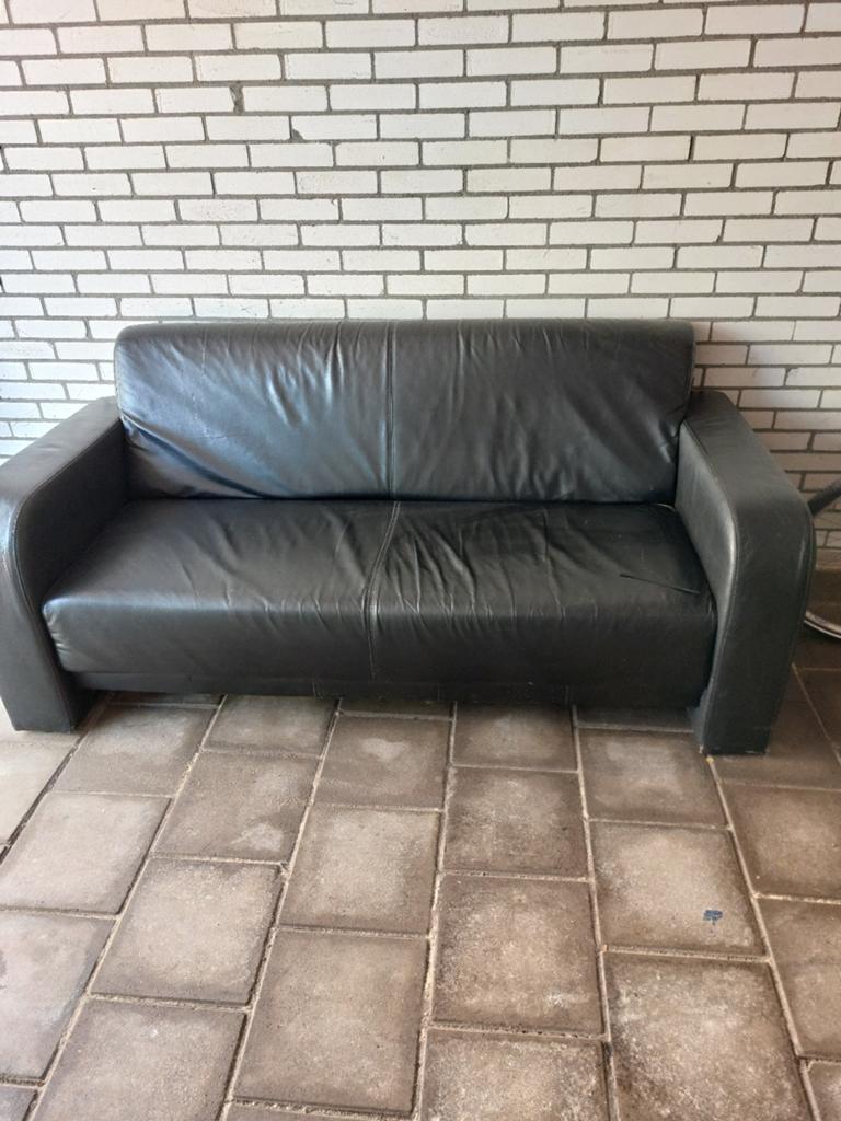 Zwarte leren bank, Gebruikt, 150 tot 200 cm, Tweepersoons, 75 tot 100 cm