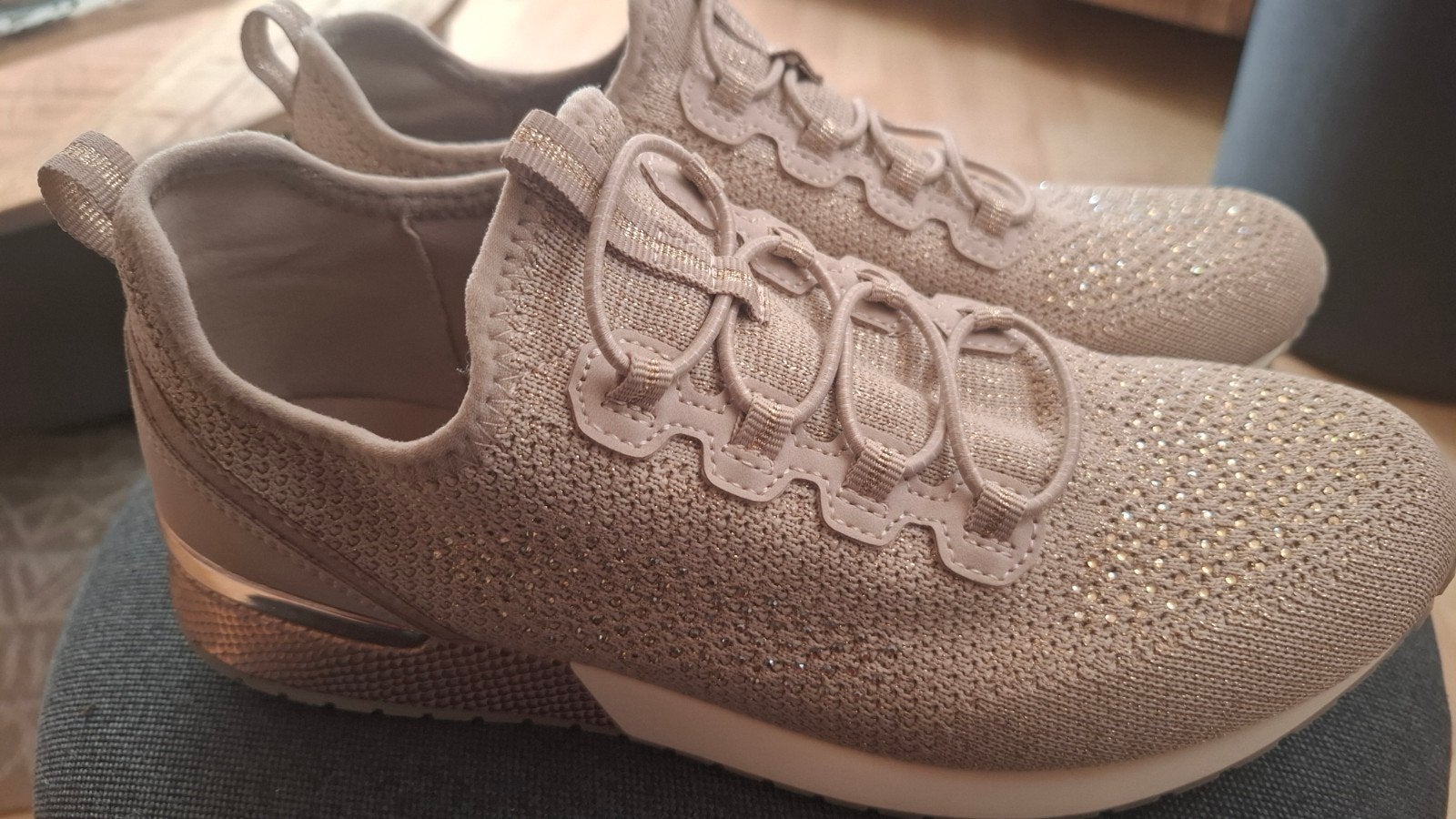 Nieuwe Graceland Dames Sneakers Maat 41, Kleding | Dames, Beige, Nieuw, Ophalen of Verzenden, Sneakers of Gympen