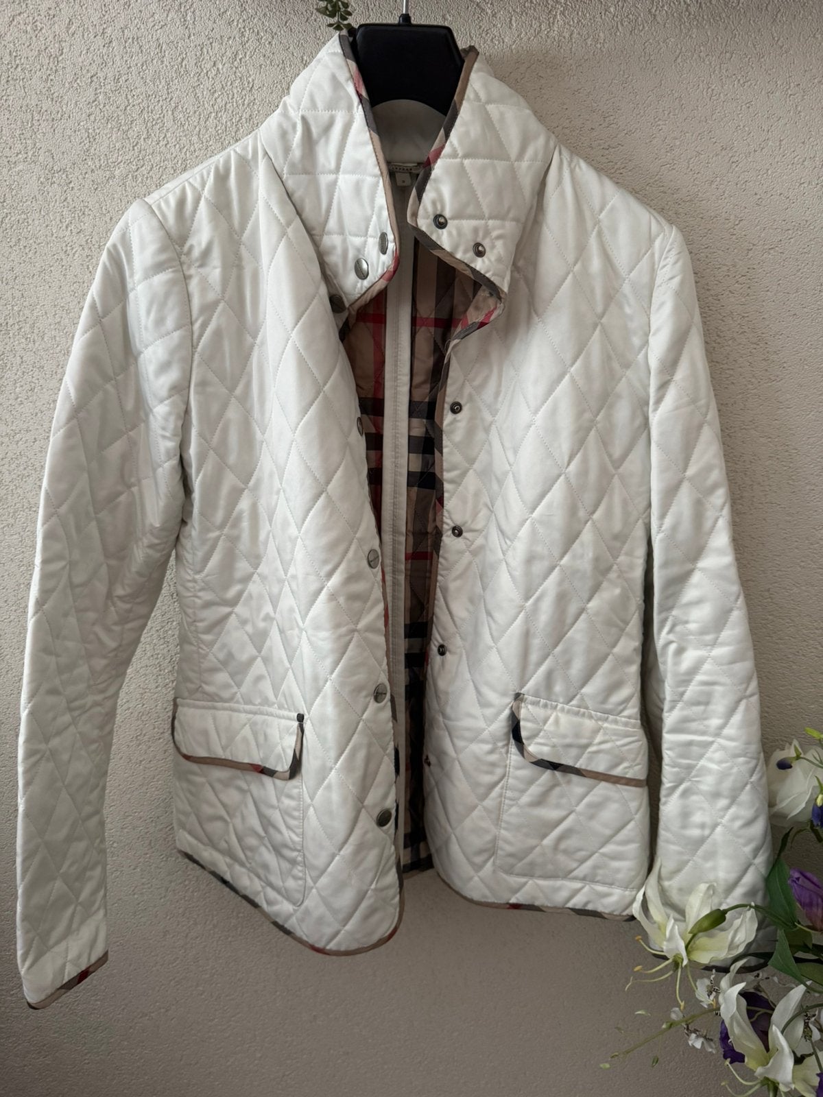 Burberry, Ophalen, Zo goed als nieuw, Maat 38/40 (M)