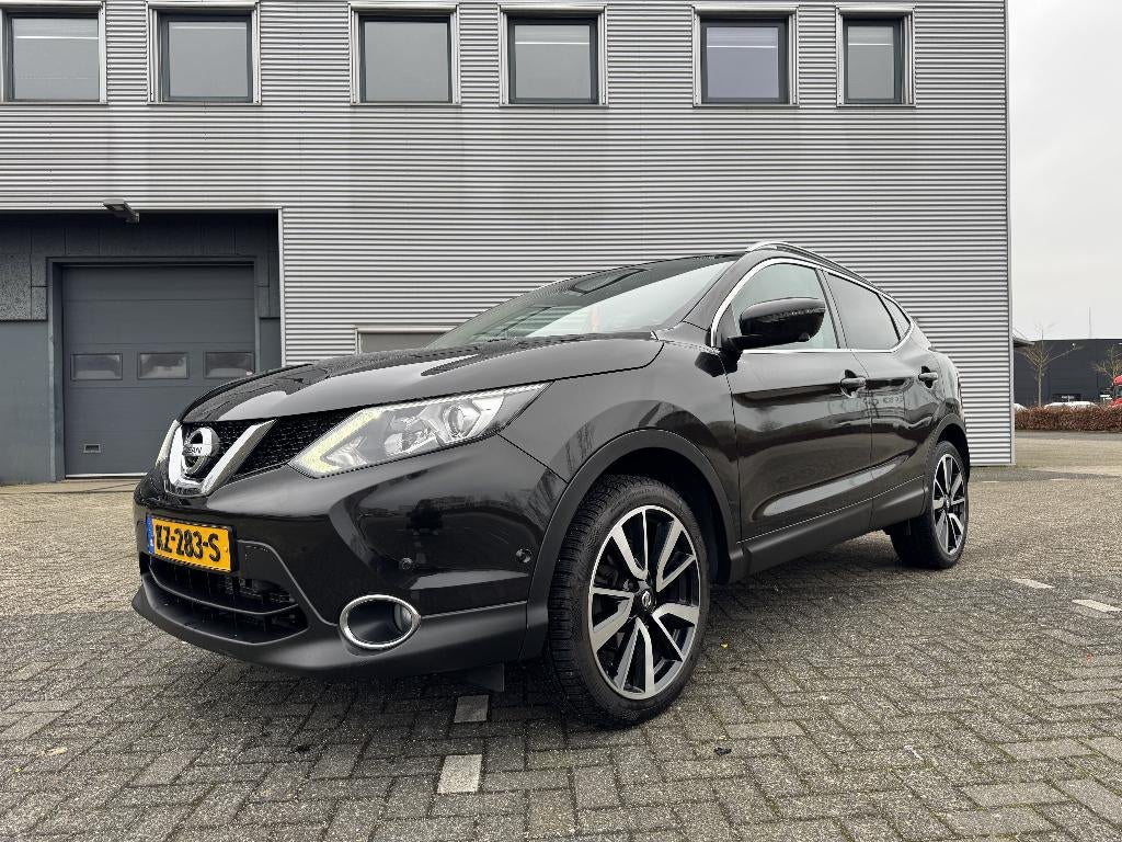 Nissan Qashqai 1.2 Dig-t 85KW CVT Automaat 2016 Zwart, Auto's, 4 cilinders, Zwart, 115 pk, Particulier