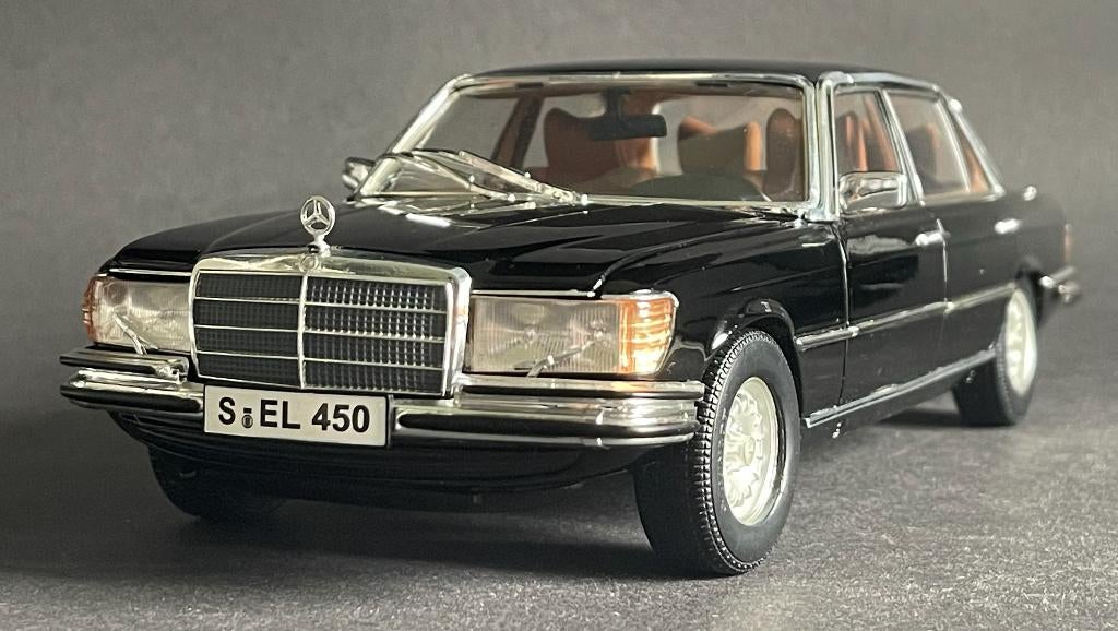 Revell - Mercedes 450 SEL 6.9 W116 Zwart, Hobby en Vrije tijd, Modelauto's | 1:18, Ophalen of Verzenden, Zo goed als nieuw, Auto
