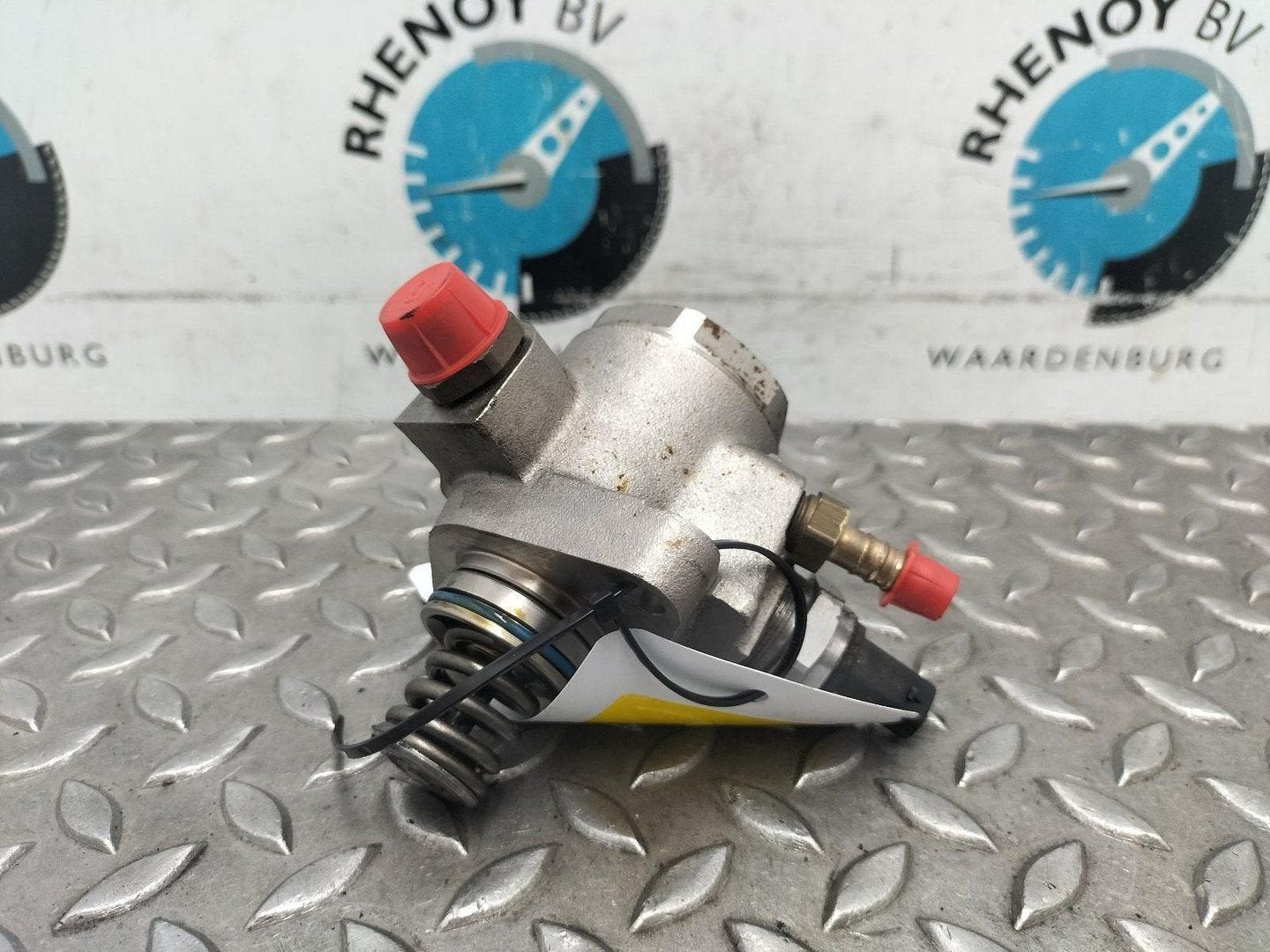VOLKSWAGEN POLO BRANDSTOF POMP VOOR DE INJECTOR 2016, Ophalen of Verzenden, Gebruikt, Stiba lid