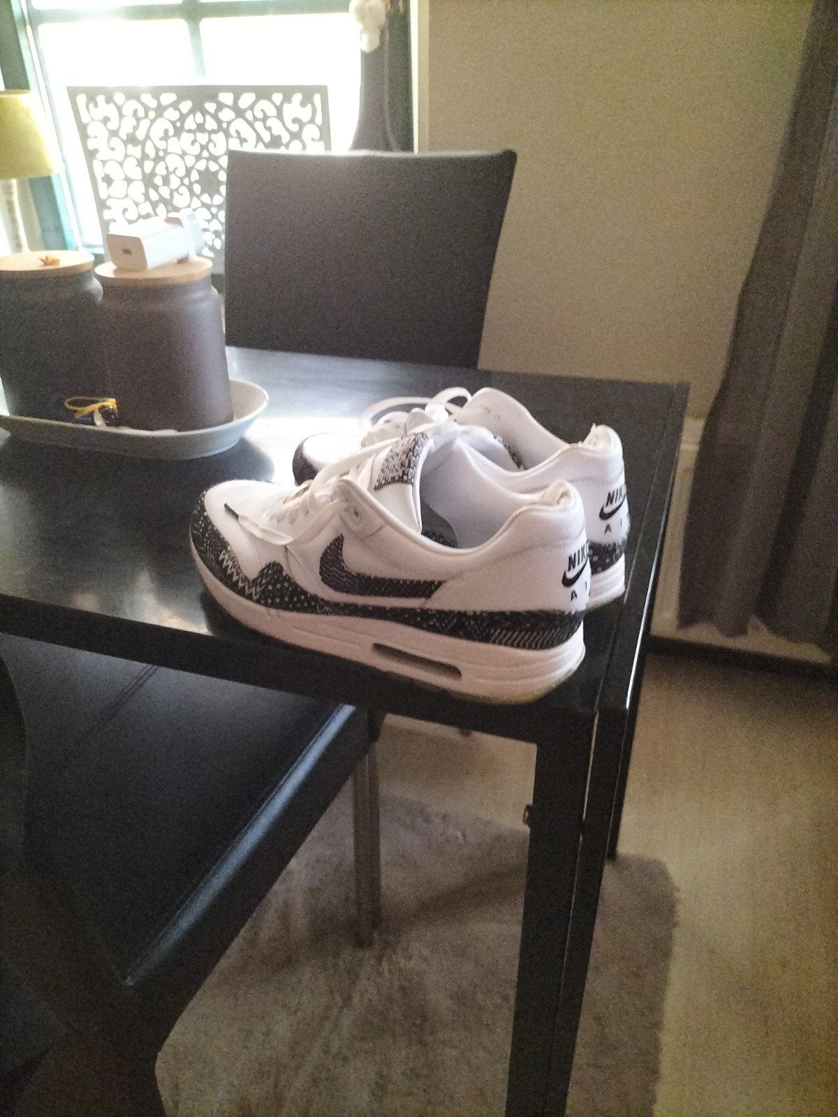 nike air, Ophalen of Verzenden, Nieuw, Zwart