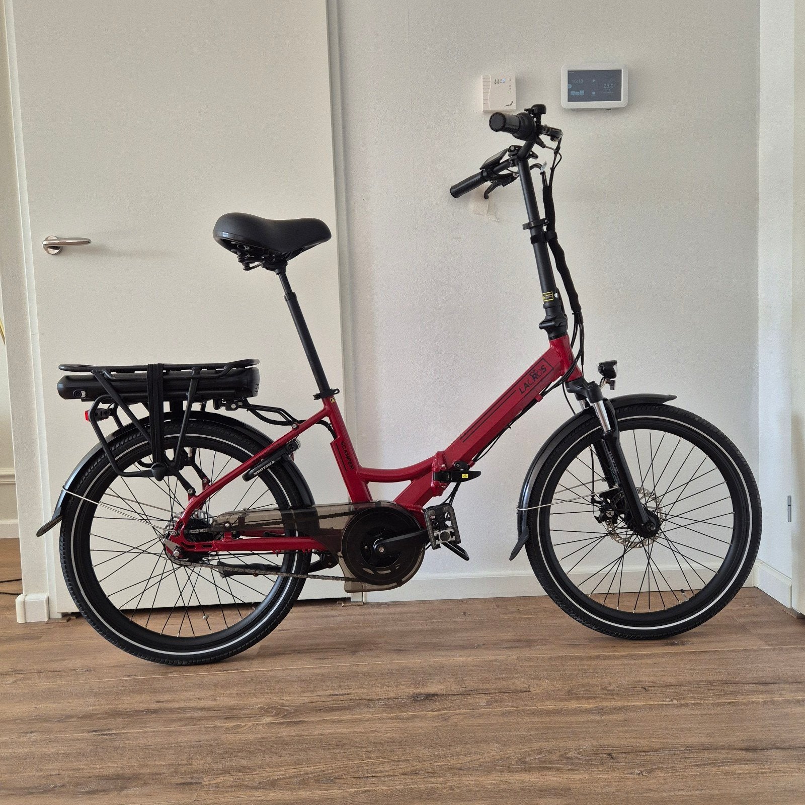 Foto 3 van 2x Z.G.A.N Lacros S600XL elektrische vouwfietsen(Middenmotor