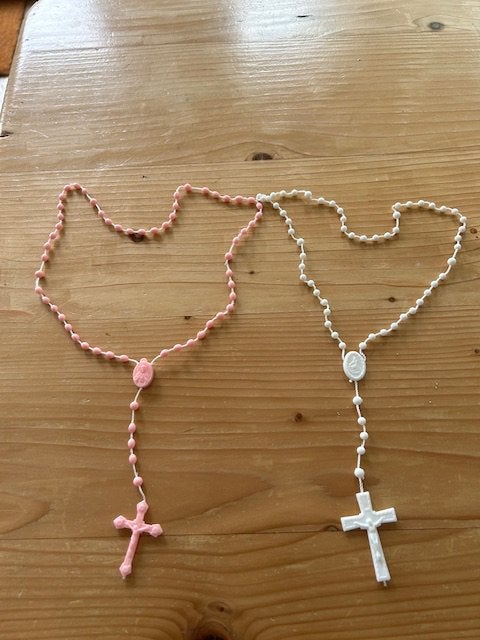 ROZENKRANSEN IN WIT EN ROSE, Ophalen of Verzenden, Zo goed als nieuw, Overige typen, Christendom | Katholiek