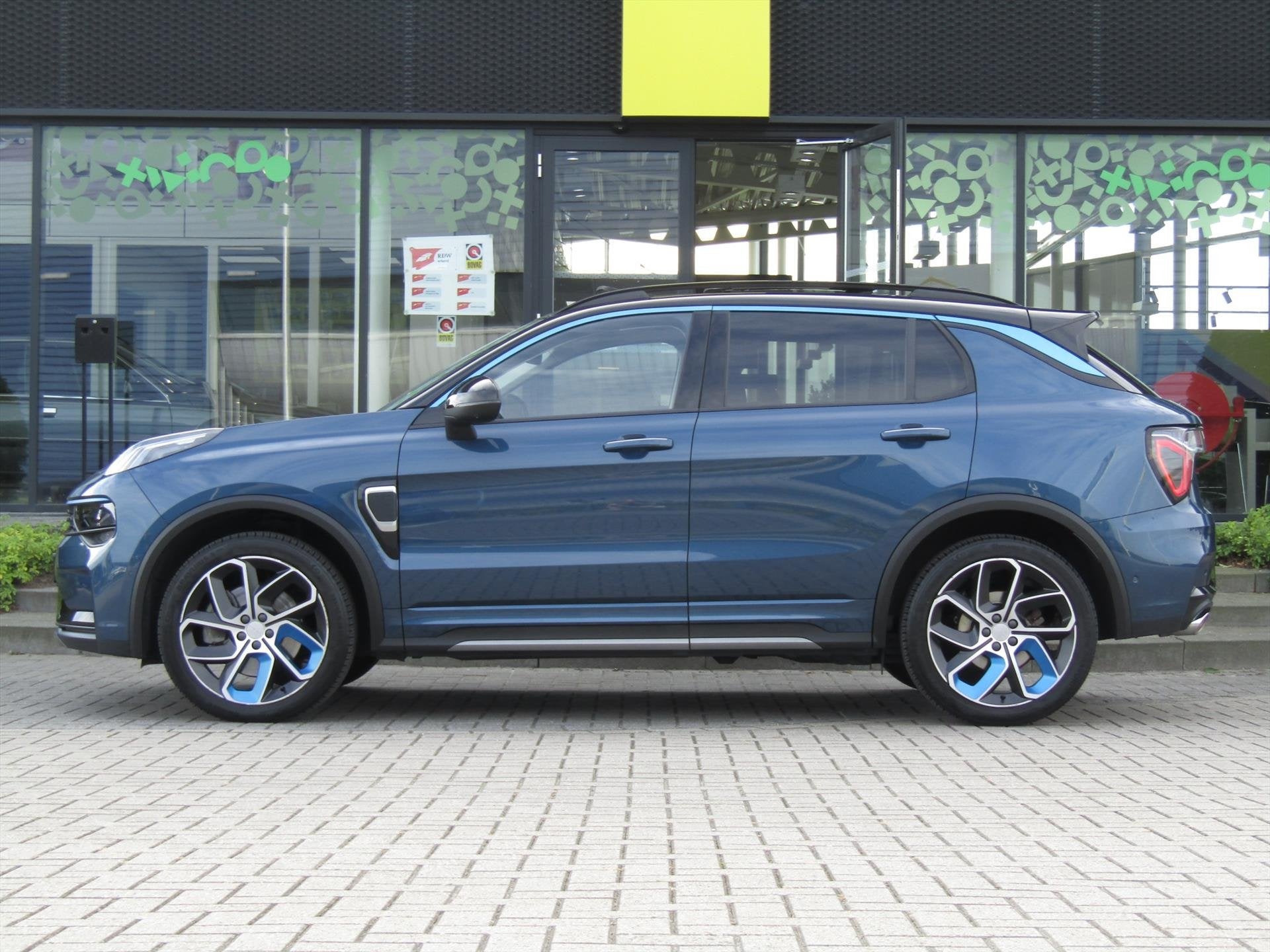 LYNK & CO 01 1.5TD 261pk PHEV 7DCTH / Schuif-Kanteldak / Ele, Automaat, Stof, Plug-in hybride, Bedrijf