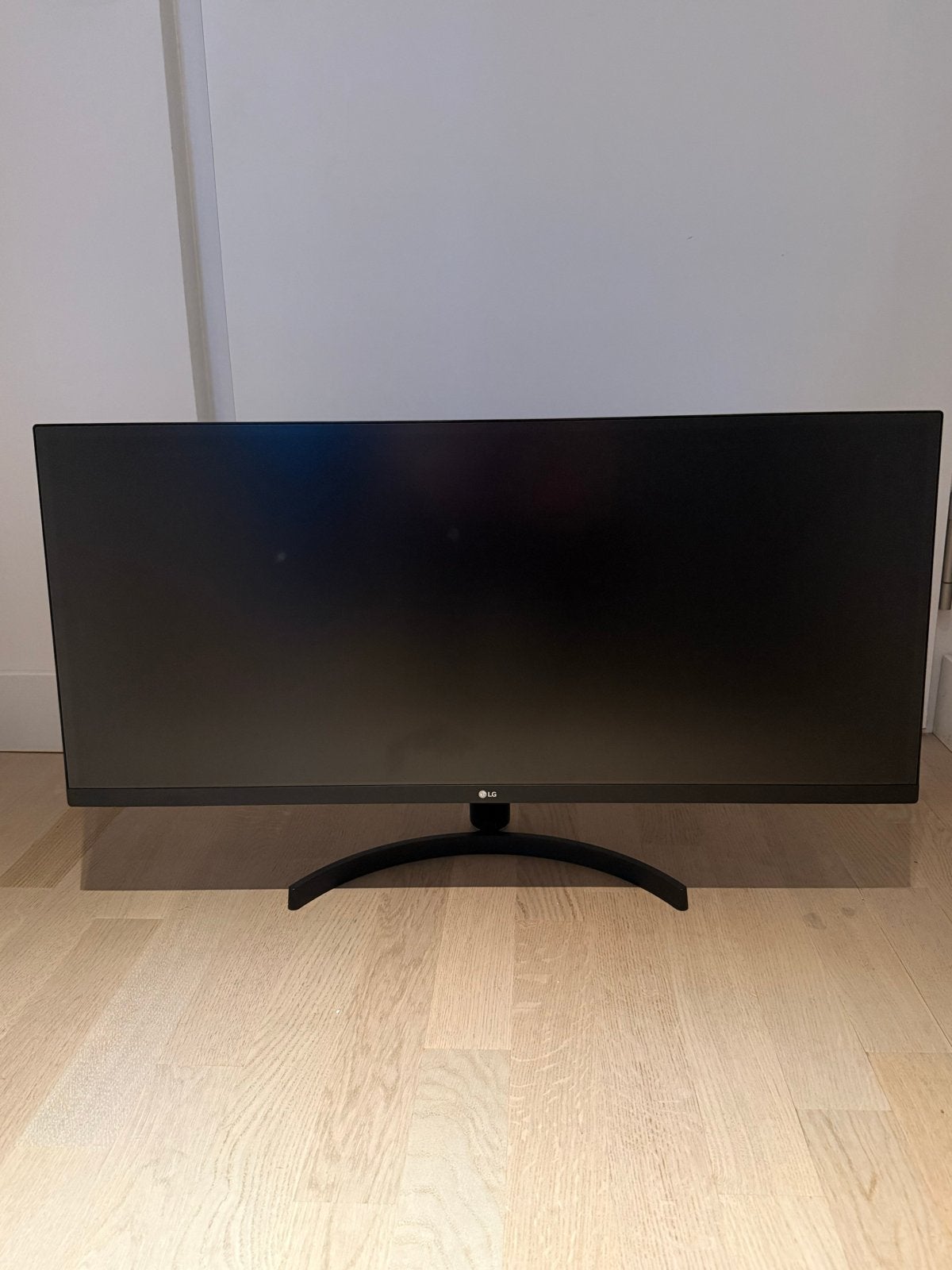 Foto 3 van LG 34WL500 Ultrawide Monitor - Zo goed als nieuw