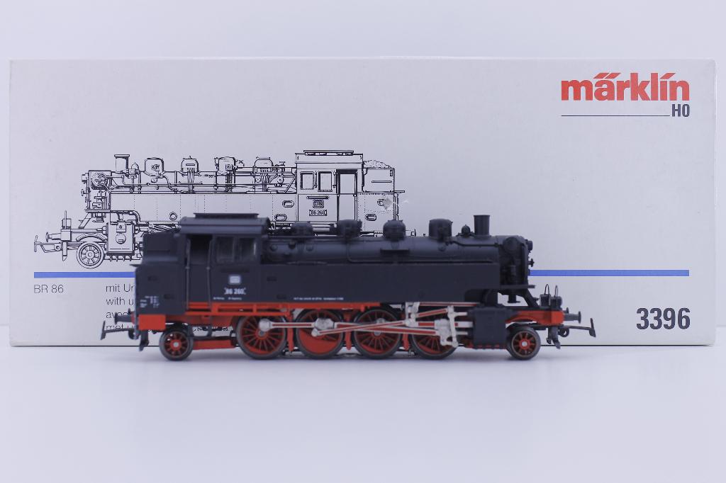 Marklin 3396 HO Tenderlocomotief BR 86, Wisselstroom, Locomotief, Ophalen of Verzenden, Zo goed als nieuw