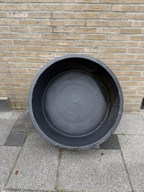 Kuip & rooster waterornament, Tuin en Terras, Bloembakken en Plantenbakken, Ophalen, Kunststof, Gebruikt, Rond