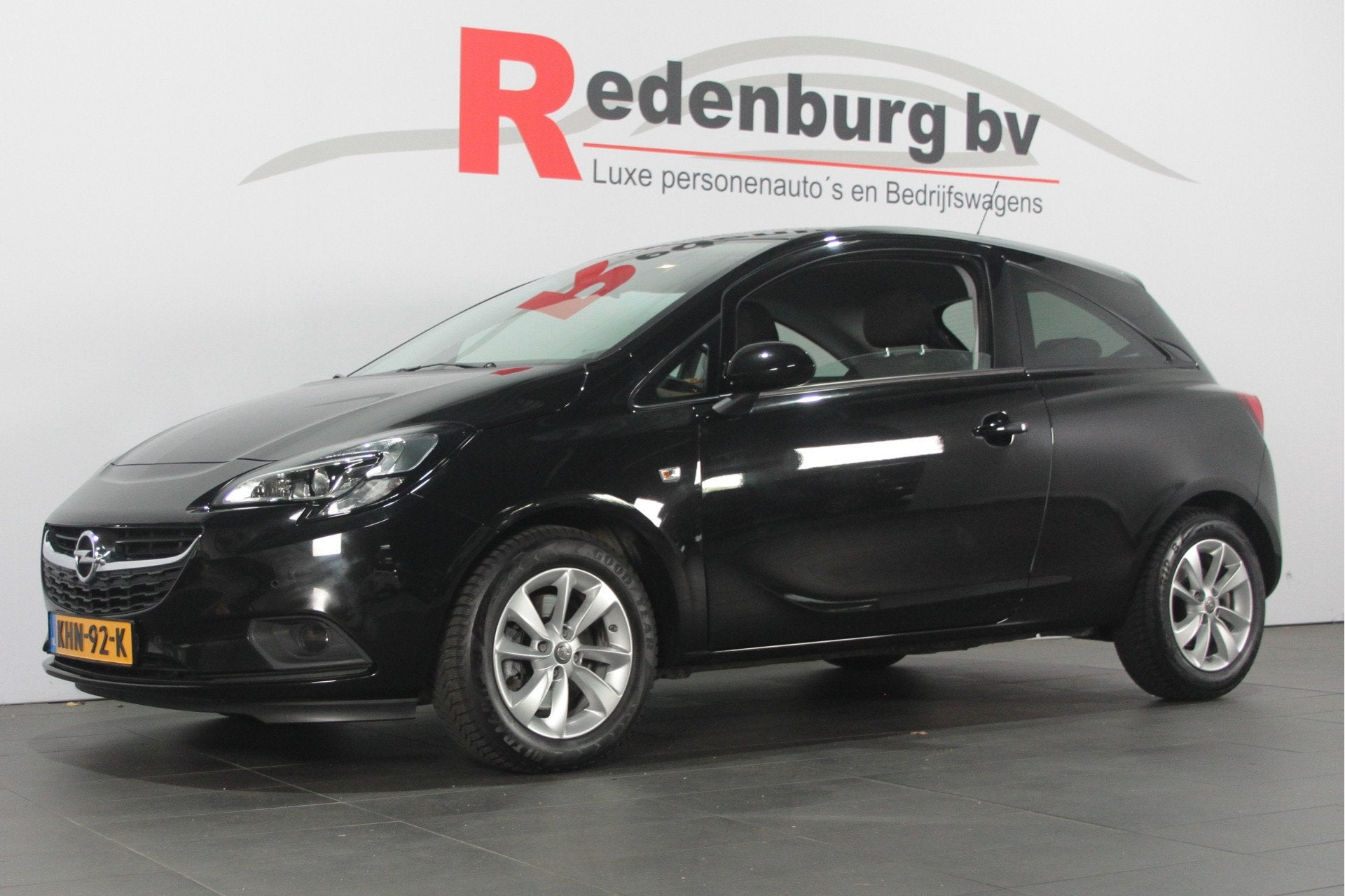 Opel Corsa E 1.4 - Carplay / Camera / Stoel+stuur verw., Auto's, Voorwielaandrijving, 101 pk, Gebruikt, Euro 6