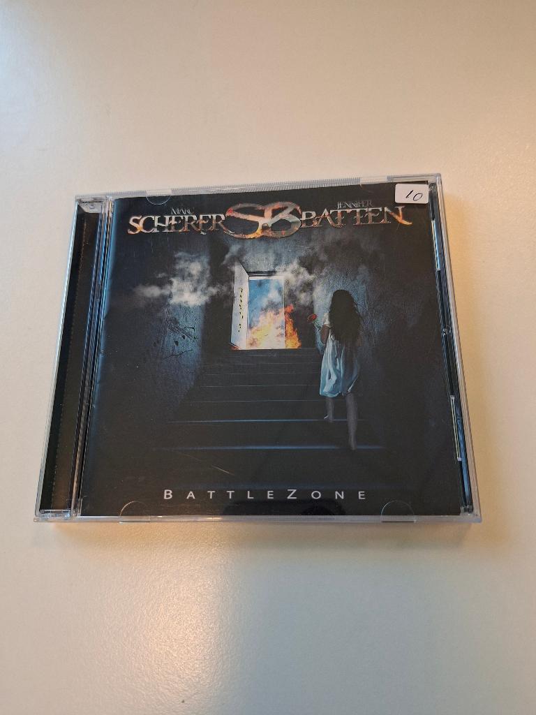 CD - SCHERER BATTEN - BATTLEZONE - 2017 - HARDROCK - AOR, Verzenden, Zo goed als nieuw