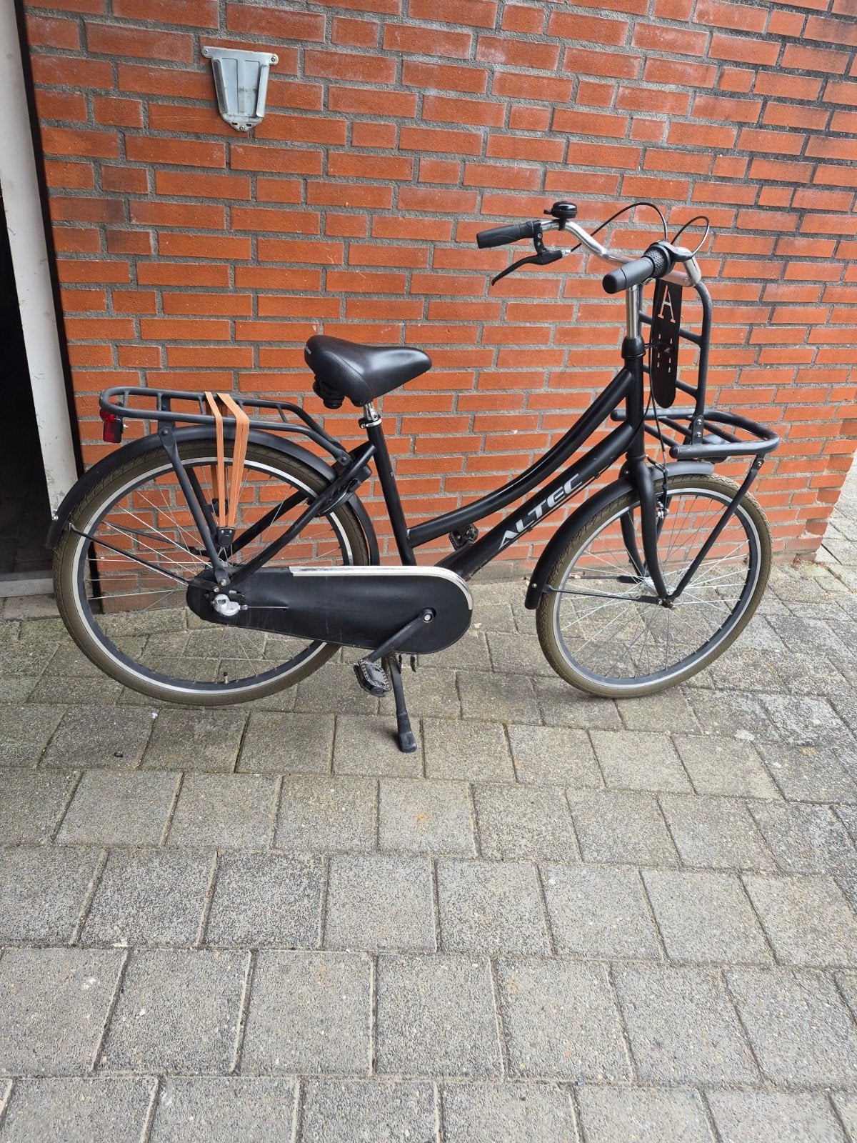 Omafiets 26 inch frame 47, Fietsen en Brommers, Fietsen | Dames | Damesfietsen, Overige merken, Gebruikt, 47 tot 50 cm, Versnellingen