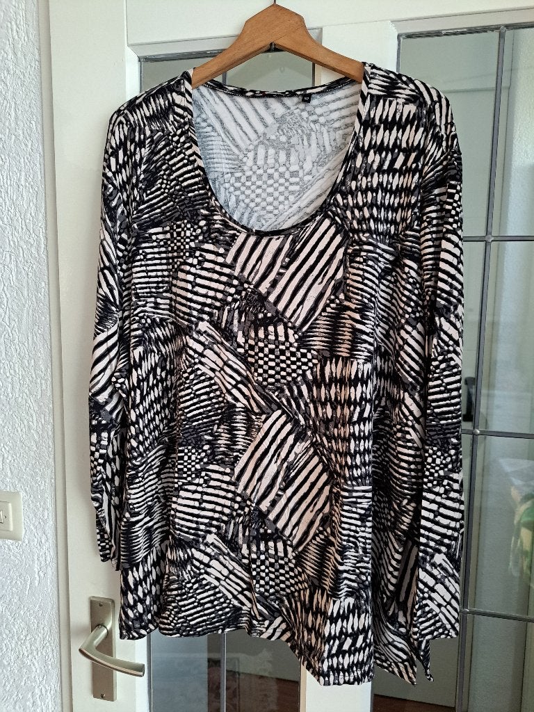 SUPER kwaliteit Fabiana viscose tuniek maat 52, Zo goed als nieuw, Blouse of Tuniek, Zwart, Fabiana