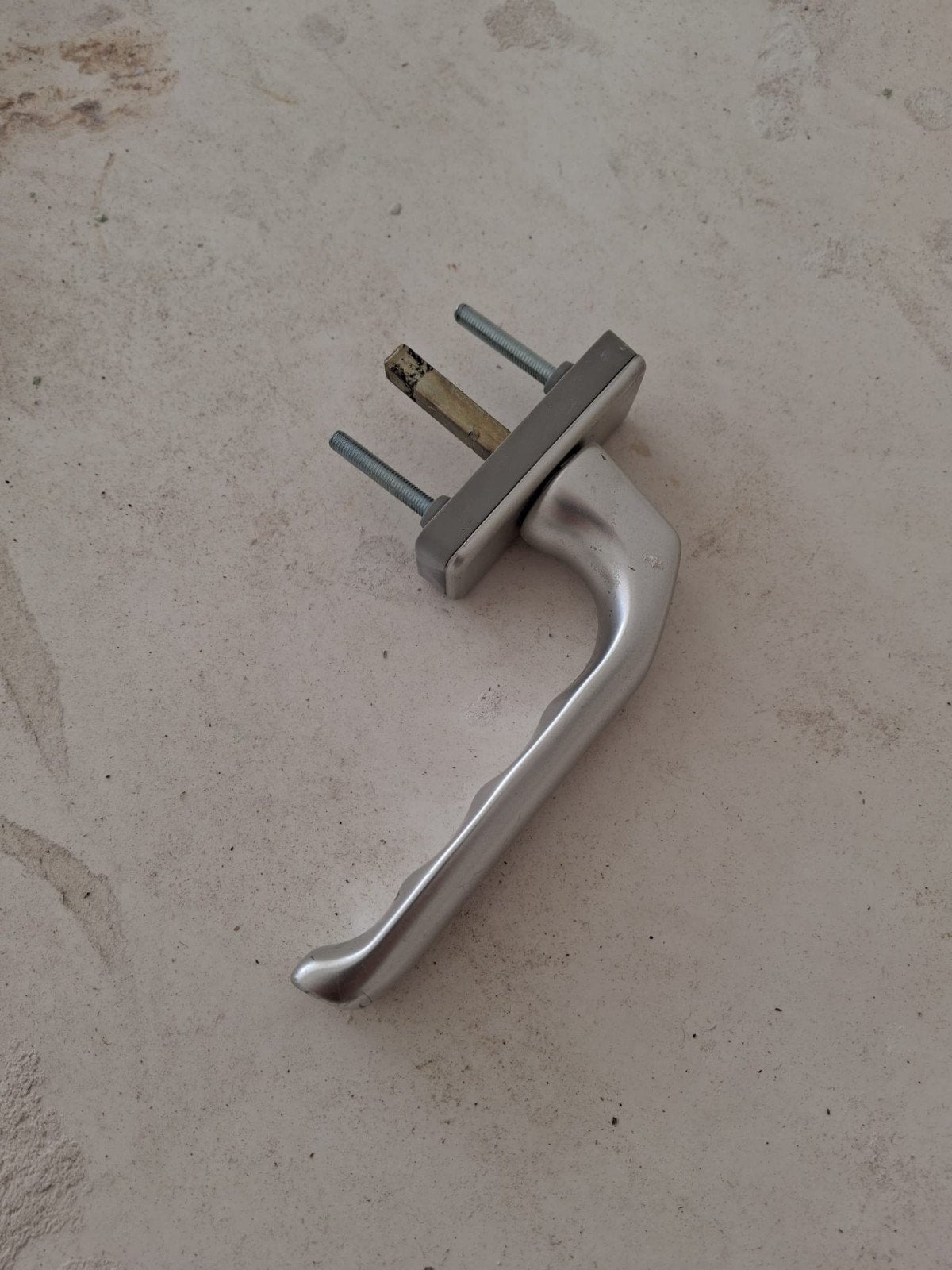 Kiepkantel raamkruk, Aluminium, Ophalen of Verzenden, Gebruikt, Overige materialen, Klink of Kruk