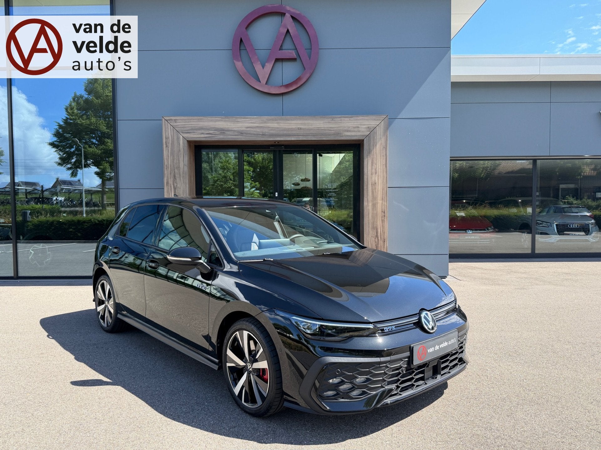 Volkswagen Golf 1.5 eHybrid GTE 272pk | Trekhaak | Led mistl, Auto's, Volkswagen, 12 maanden, 77 km/l, Zwart, 4 cilinders