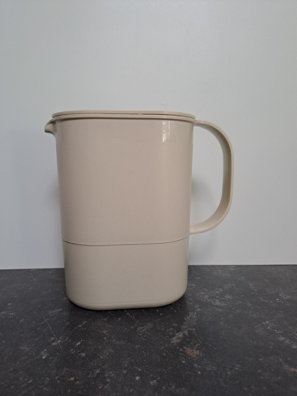 Sapkan tupperware.1529-1, Gebruikt, Beker of Kan, Ophalen of Verzenden, Crème