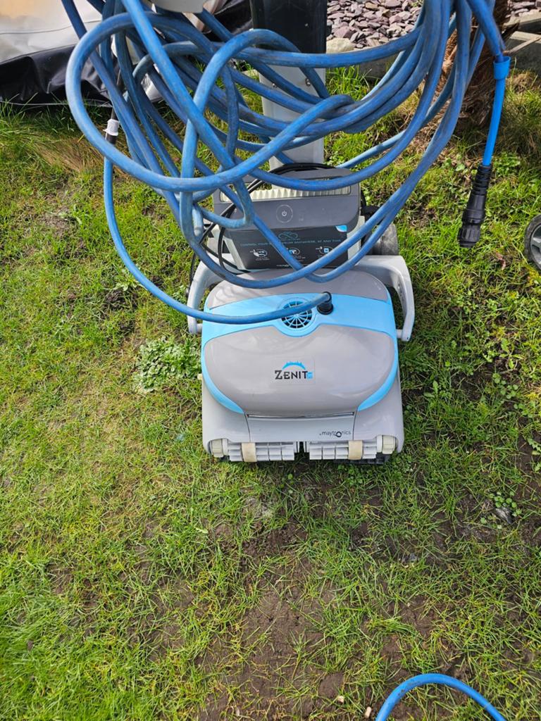 Zwembadrobot zenit 15
Ophalen reg limburg beringen, Ophalen