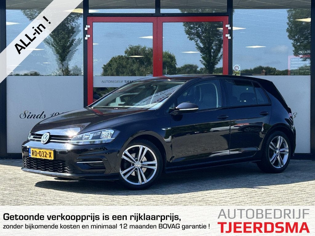 Volkswagen Golf 1.0 TSI Highline Business R | Lederen Bekled, Auto's, Volkswagen, Voorwielaandrijving, 12 maanden, Gebruikt, Zwart