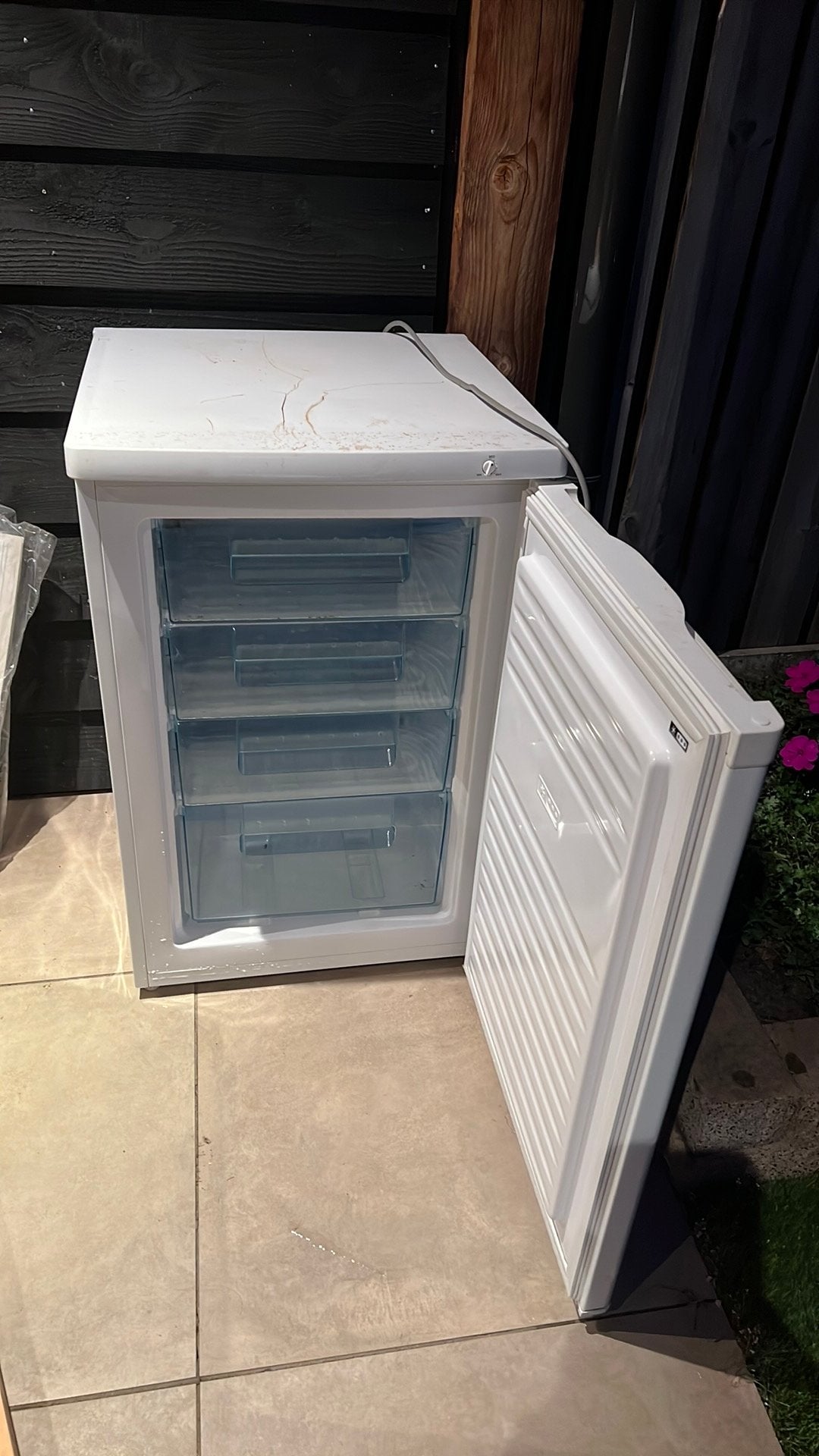 Diepvries tafel model, Gebruikt, Minder dan 85 cm, Minder dan 60 cm, Vrijstaand