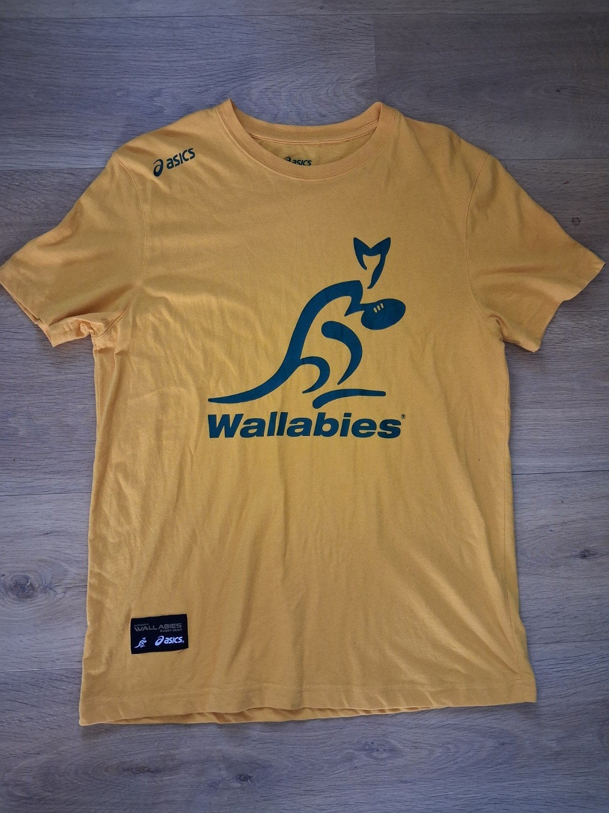 Wallabies x Asics T-shirt - Geel - Maat M, Maat 48/50 (M), Geel, Ophalen of Verzenden, Zo goed als nieuw