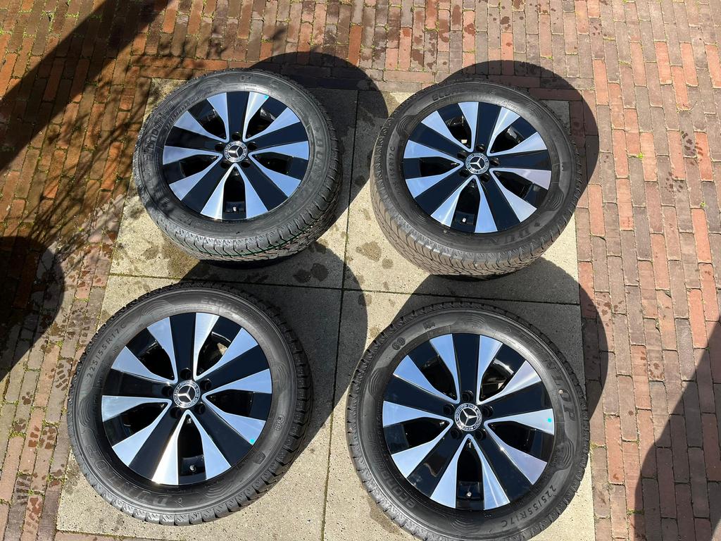 Mercedes Vito V klasse W447 17 inch Dunlop zomer 2024 + TPMS, Auto-onderdelen, Banden en Velgen, Ophalen, Bestelwagen, Banden en Velgen