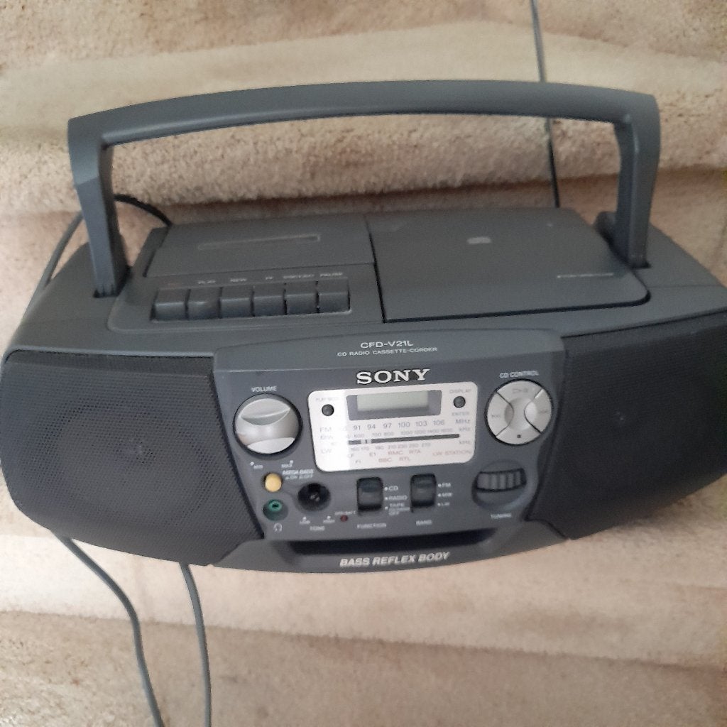 SONY CD RADIO CASSETTE-RECORDER CFD-V21L., Ophalen, Gebruikt, Overige typen, Met cd-speler