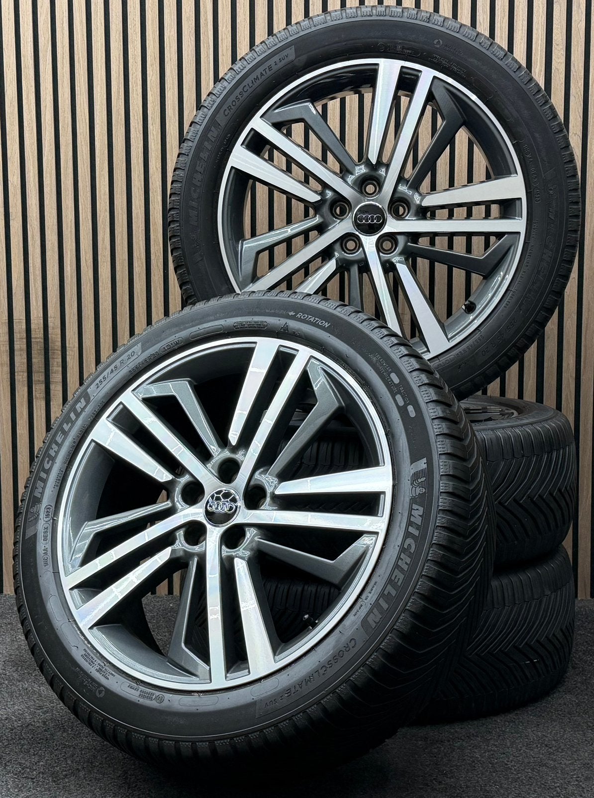 Originele 20 inch Audi Q5 SQ5 5x112 ET39 Michelin All Season, Ophalen, 255 mm, ., Banden en Velgen