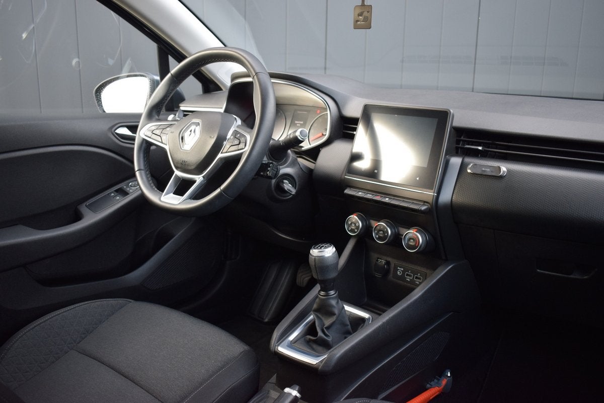 Renault Clio 1.0 TCE Zen LED | Full Map Navi | Telefonie | P, Voorwielaandrijving, Gebruikt, 580 kg, Met garantie (alle)