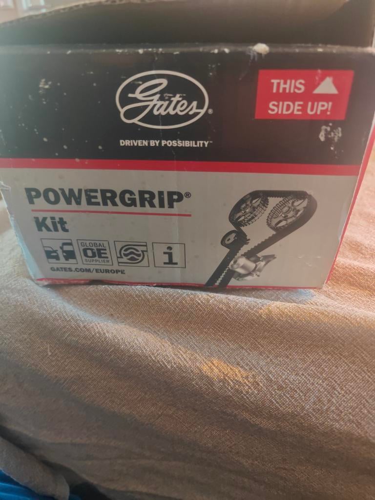 Nieuwe distributie set +waterpomp vw 2.0 fsi, Ophalen of Verzenden, Nieuw