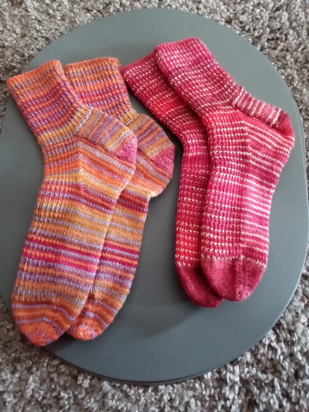 Mooie nieuwe handgebreide warme sokken maat 39/40(2 paar), Kleding | Dames, Sokken en Kousen, Ophalen of Verzenden, Nieuw, Maat 39 t/m 42