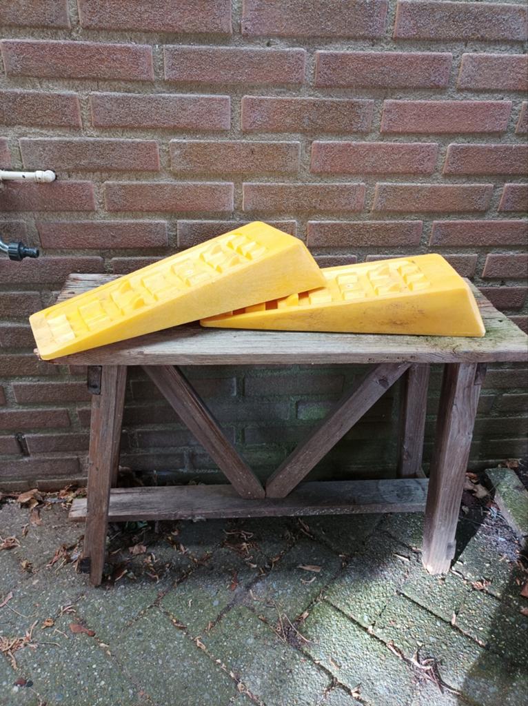 Fiamma oprijblokken, Ophalen