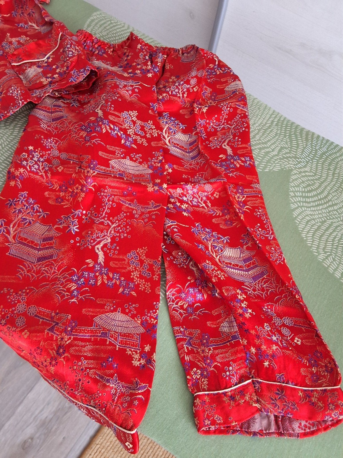 origineel chinees kostumpje  voor kinderen van 2 of 3 jaar., Ophalen, Made in hanszhou, Jongen of Meisje